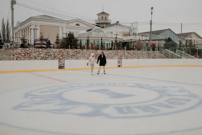 Первый каток в Красноармейском районе с искусственной заморозкой льда!