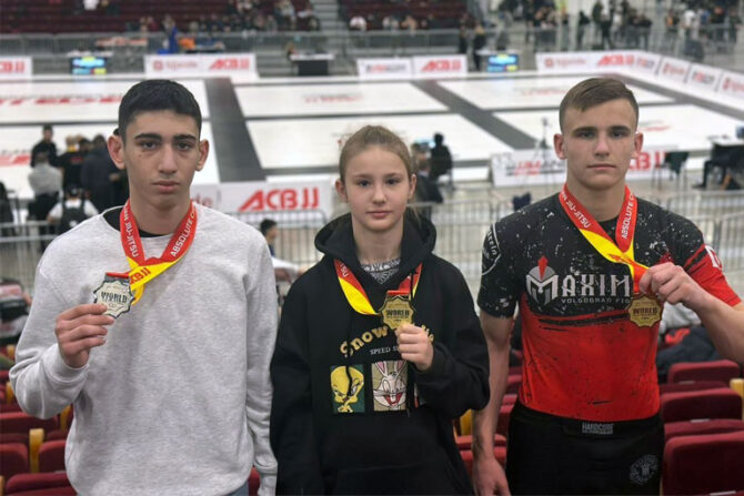 4 золотых и 4 серебряных медали на чемпионате мира по джиу-джитсу в Санкт-Петербурге